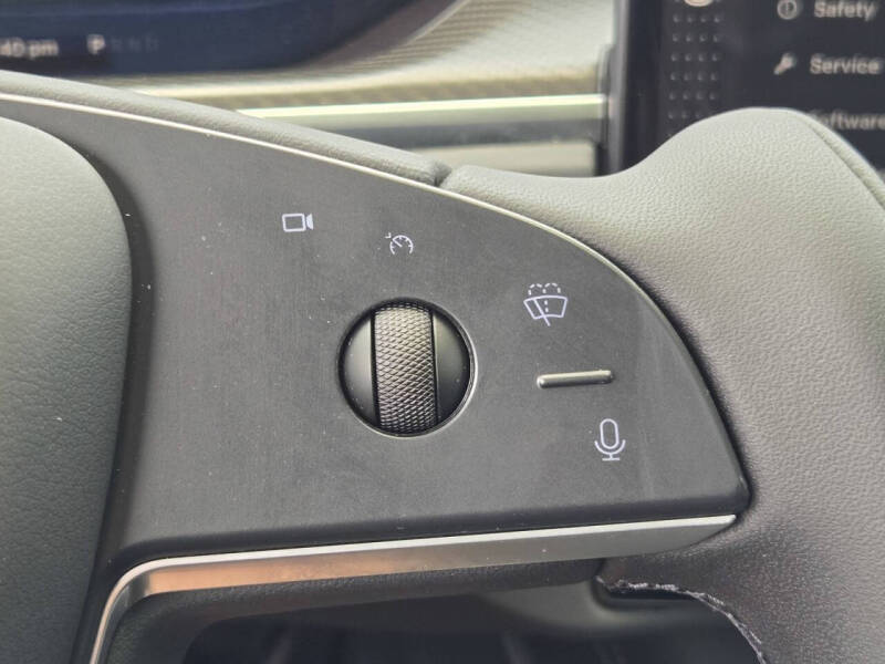 2022 Tesla Model X Plaid