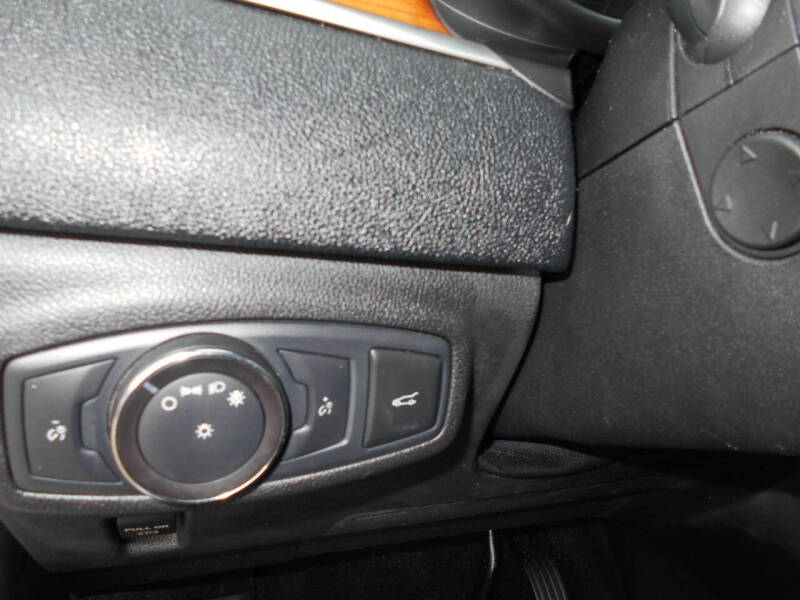 2019 Lincoln MKC Select