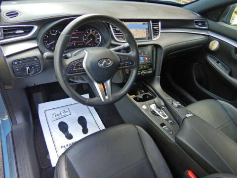 2023 Infiniti QX55 Essential
