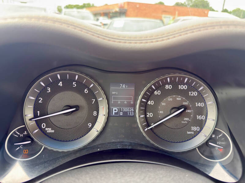 2013 Infiniti M37