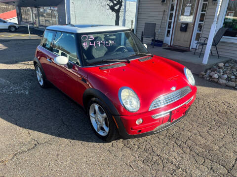 2003 MINI Cooper for sale at G & G Auto Sales in Steubenville OH