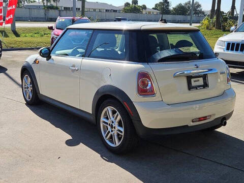 2013 MINI Hardtop Cooper
