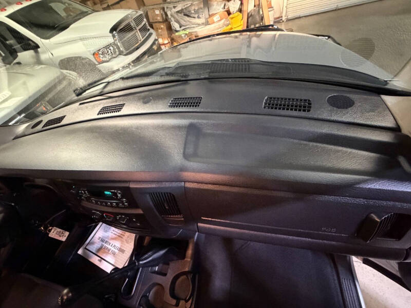 2004 Dodge Ram 3500 SLT