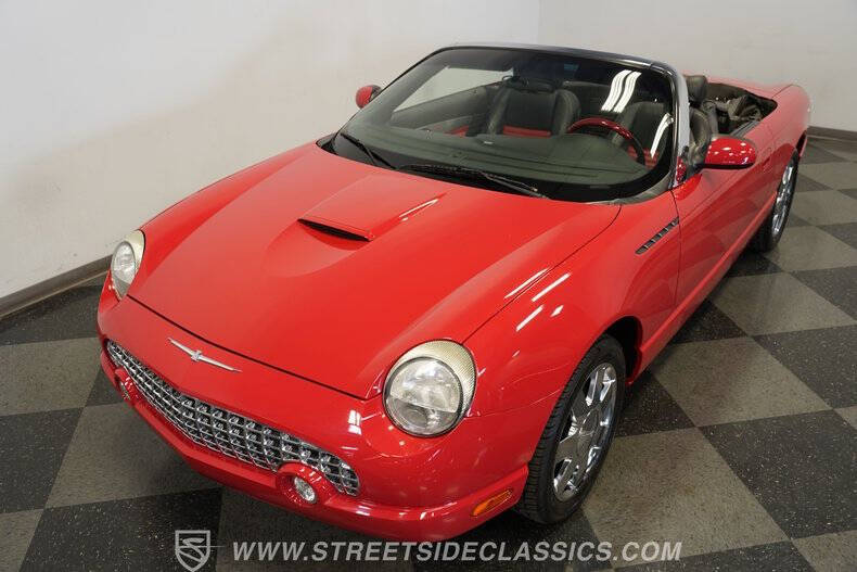 2002 Ford Thunderbird Deluxe