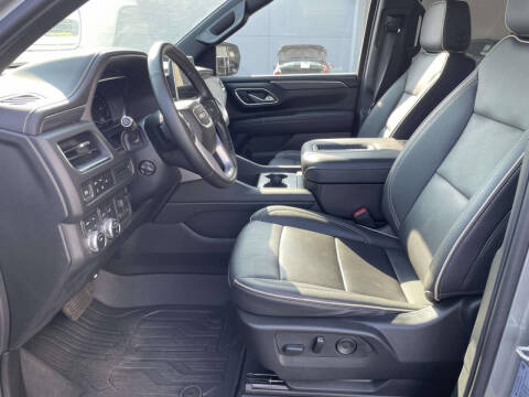 2024 GMC Yukon XL SLT