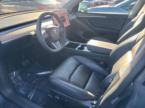 2023 Tesla Model Y Long Range