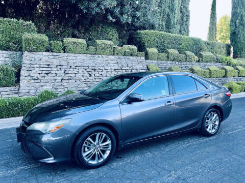 2016 Toyota Camry SE