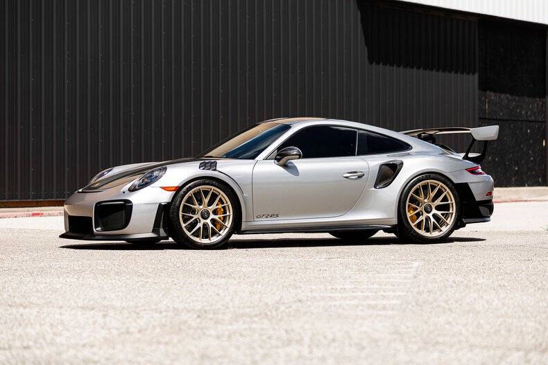 2018 Porsche 911 GT2 RS