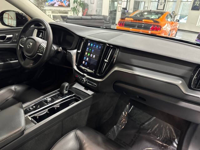 2023 Volvo XC60 B5 Core