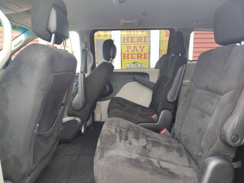 2016 Dodge Grand Caravan SE