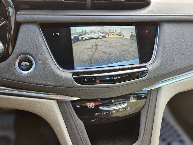 2018 Cadillac XT5 Luxury