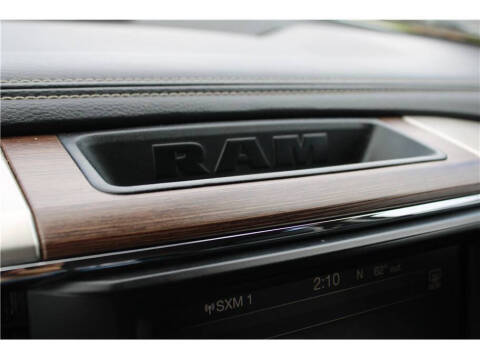 2016 RAM 3500 Laramie