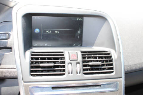 2016 Volvo XC60 T5 Premier