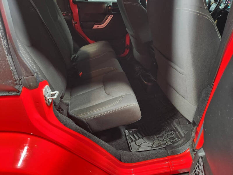 2016 Jeep Wrangler Unlimited Sahara