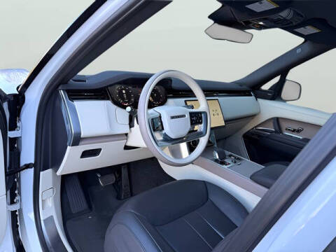 2023 Land Rover Range Rover P400 SE