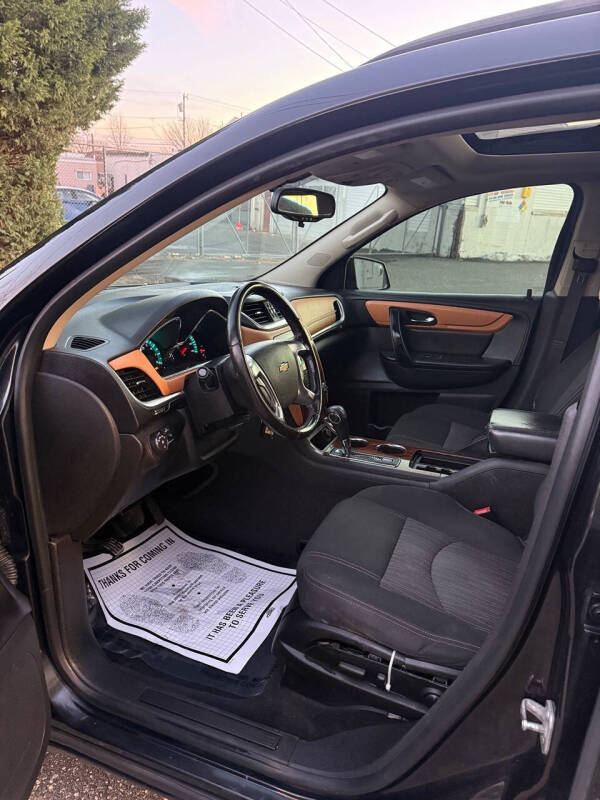 2013 Chevrolet Traverse LT