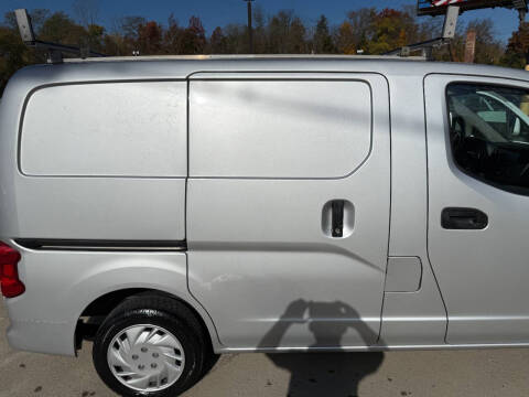 2020 Nissan NV200 SV