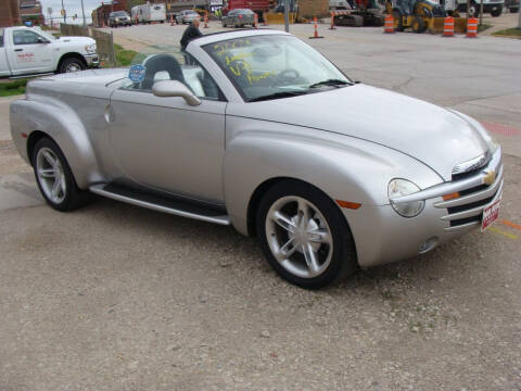 2004 Chevrolet SSR LS