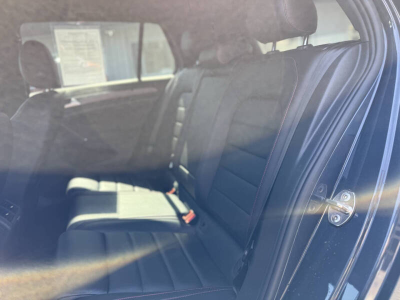 2020 Volkswagen Golf GTI SE