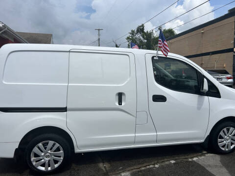 2017 Nissan NV200 SV
