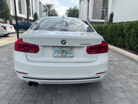 2018 BMW 3 Series 330i