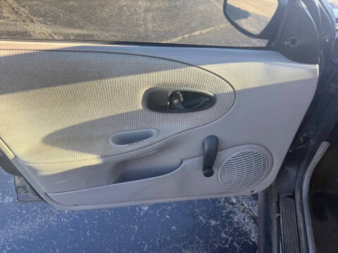 1999 Saturn S-Series SL