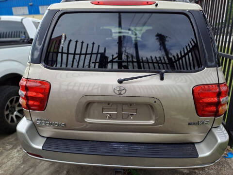 2002 Toyota Sequoia SR5