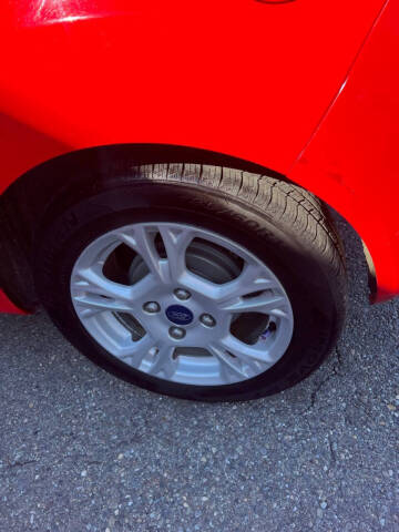 2015 Ford Fiesta SE
