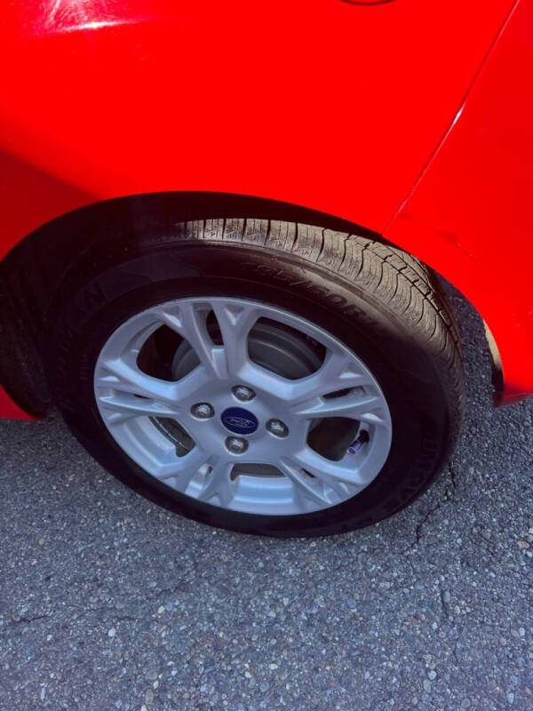 2015 Ford Fiesta SE