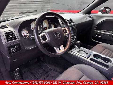 2013 Dodge Challenger SXT