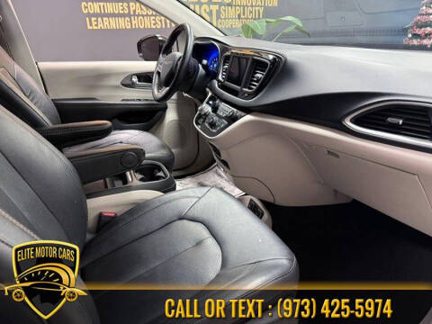 2020 Chrysler Pacifica Touring L