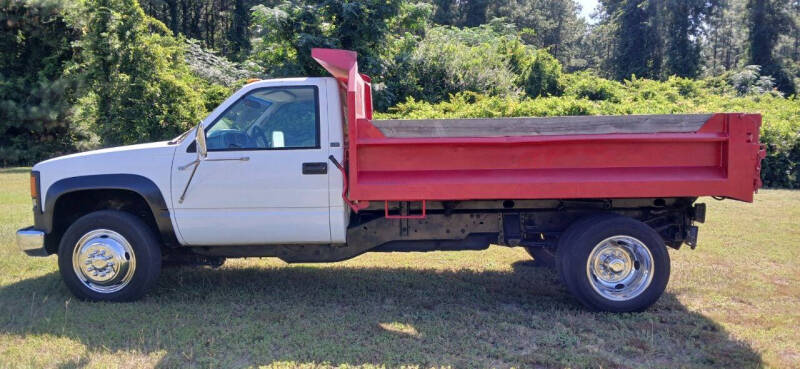 1995 Chevrolet GMT400's photo