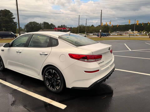 2020 Kia Optima LX