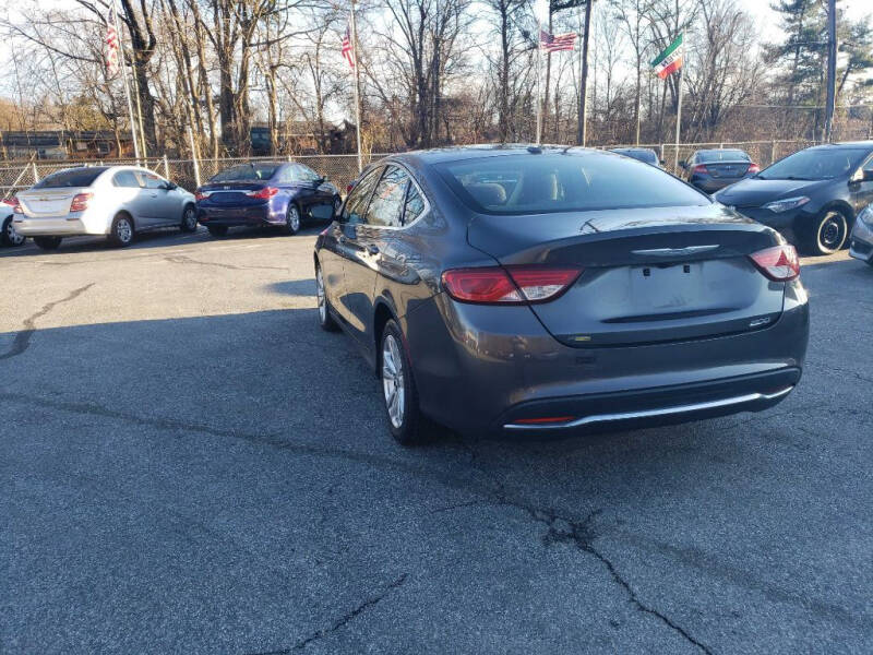 2015 Chrysler 200 Limited