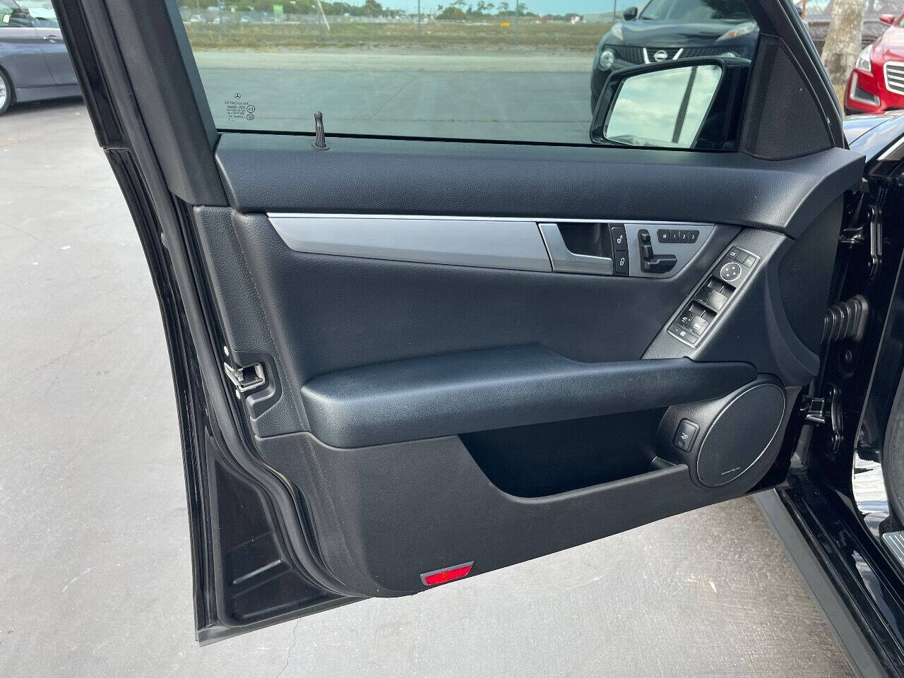 2014 Mercedes-Benz C-Class Sedan - $16,900