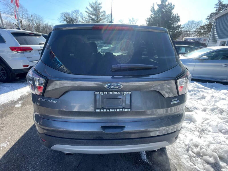 2017 Ford Escape SE