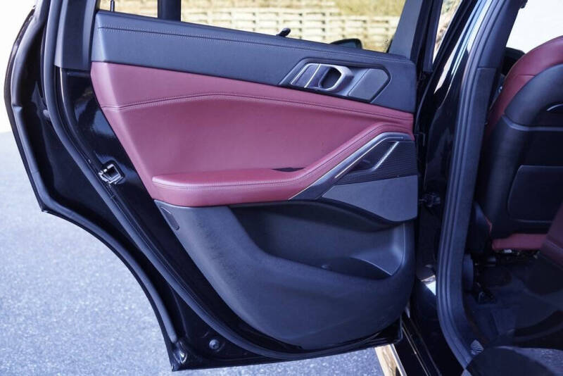 2021 BMW X6 xDrive40i