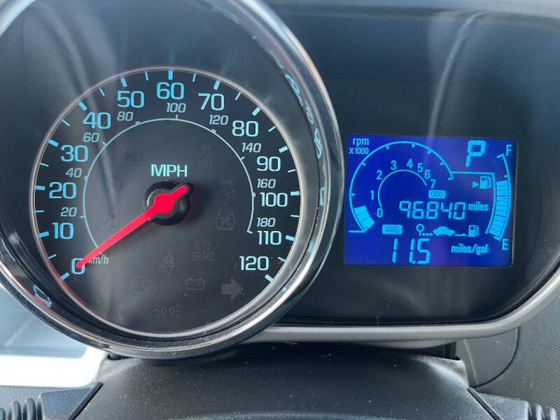 2014 Chevrolet Spark 2LT - Photo 32
