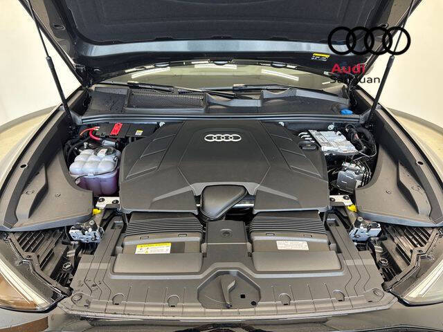 2026 Audi Q8 quattro Premium Plus 55 TFSI