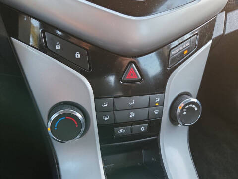 2012 Chevrolet Cruze LT Fleet