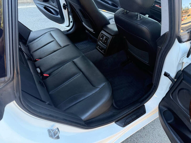 2015 BMW 3 Series 328i xDrive Gran Turismo