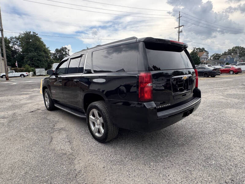 2018 Chevrolet Suburban LT
