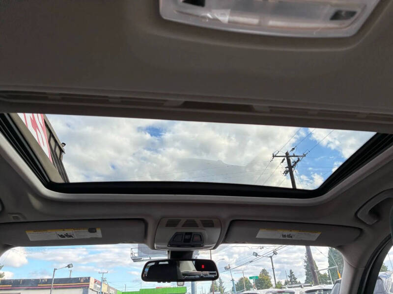 2013 BMW 3 Series 328i