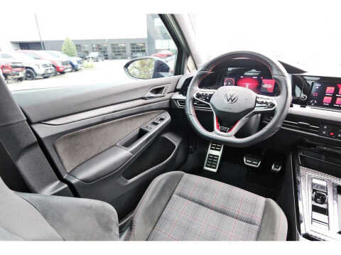 2023 Volkswagen Golf GTI 40th Anniversary Edition