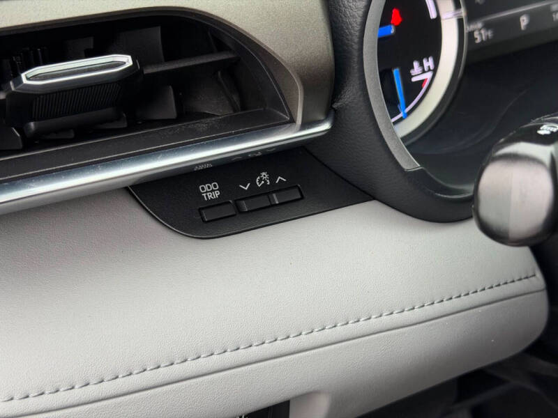 2022 Toyota Highlander Hybrid Limited