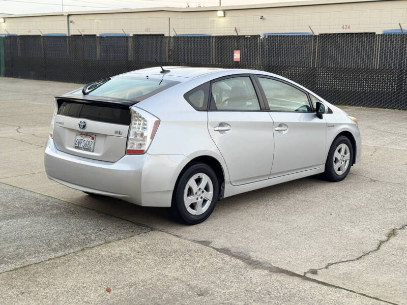 2011 Toyota Prius One