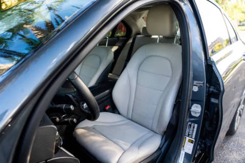 2015 Mercedes-Benz C-Class C 300