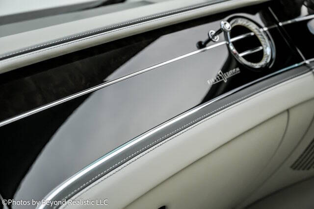 2021 Bentley Flying Spur V8