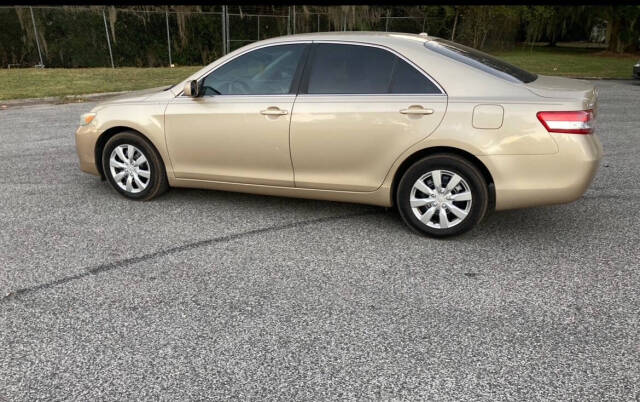 2013 Toyota Camry for sale at AUTO NATION WAY LLC in Gainesville, FL