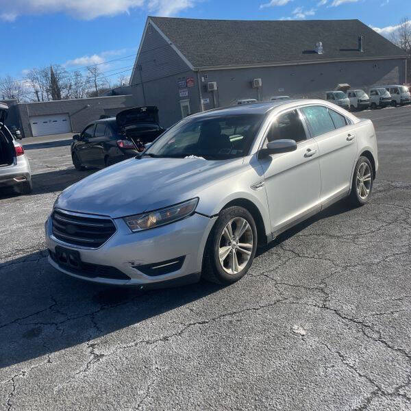 2013 Ford Taurus SEL